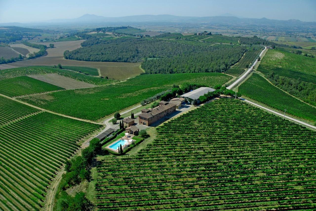 Agriturismo Terra Rossa Valiano Exteriör bild
