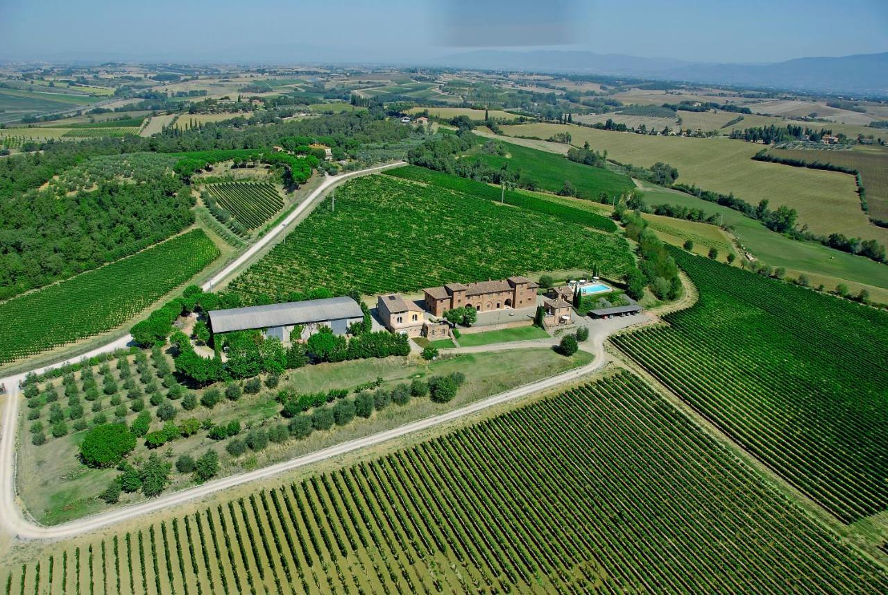 Agriturismo Terra Rossa Valiano Exteriör bild