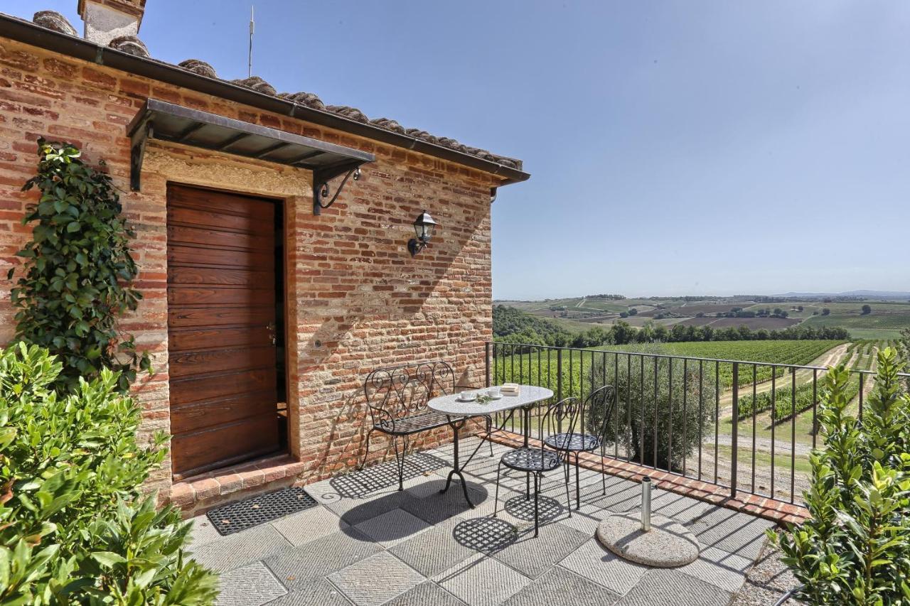 Agriturismo Terra Rossa Valiano Exteriör bild